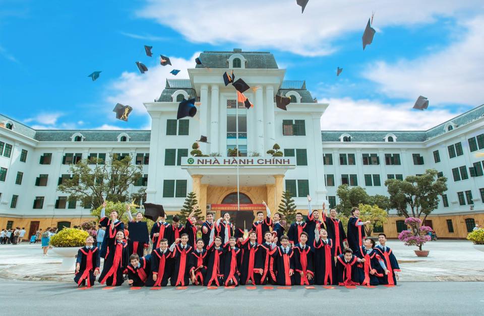 Đối Mặt Thách Thức, Tạo Dựng Cơ Hội Sự Nghiệp!